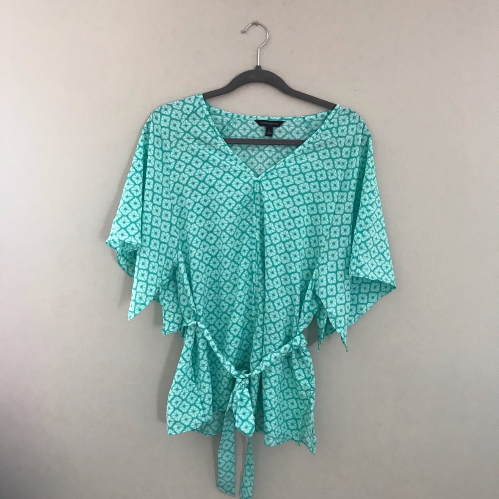 Banana Republic Size Small Beachy Belted Top